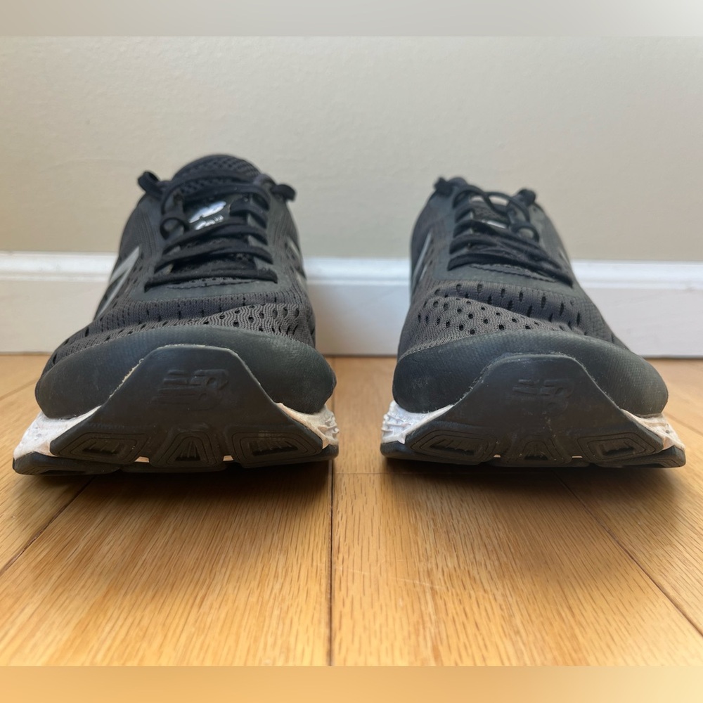 New Balance M680LK6 Black Men’s Athletic Shoes - Picture 4 of 10